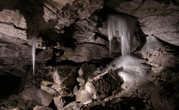 Кунгурская Ледяная Пещера из Екатеринбурга